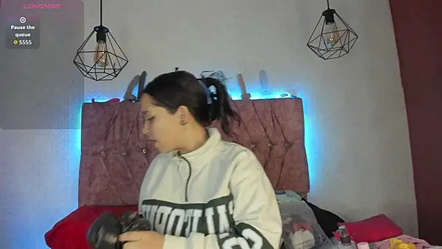 Mia lopez 1 online show from November 2025 11:21:01 AM