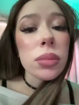 RollDolls online show from November 2025 07:17:01 AM