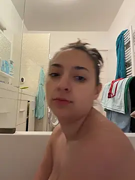 looloopaul online show from March 2026 06:55:02 PM