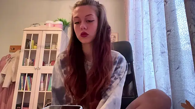 Nayra flash online show from November 2025 05:20:01 AM