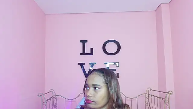 ingrid03 taffur online show from October 2025 07:56:01 PM