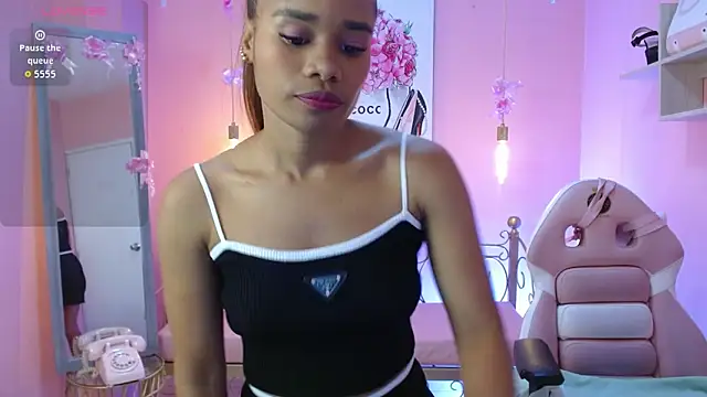 ingrid03 taffur online show from March 2026 06:58:01 PM