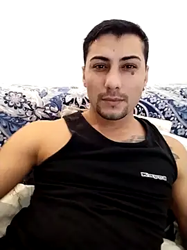 gooddboy01 online show from November 2025 09:42:02 AM