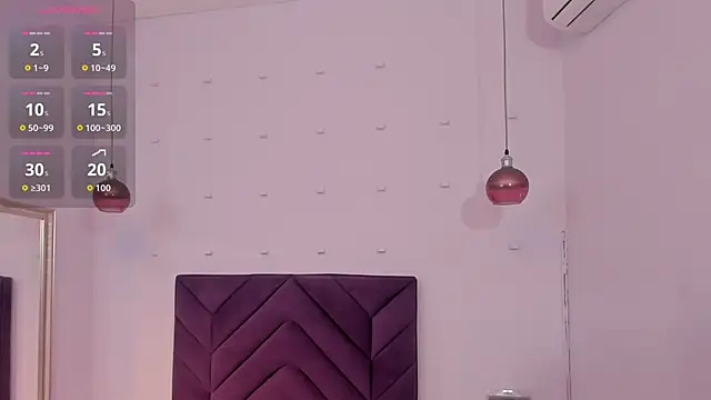 Nahomycarterr online show from November 2025 05:02:01 PM