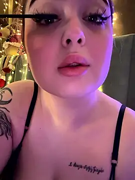 KellyMoors online show from January 2026 01:21:02 AM