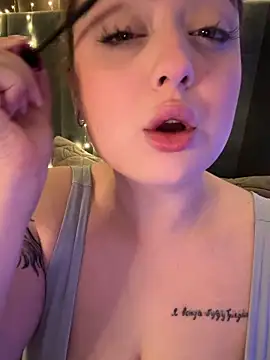 KellyMoors online show from February 2026 01:53:02 AM