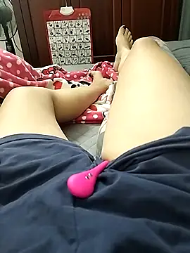 Lili 2love online show from November 2025 01:11:02 PM