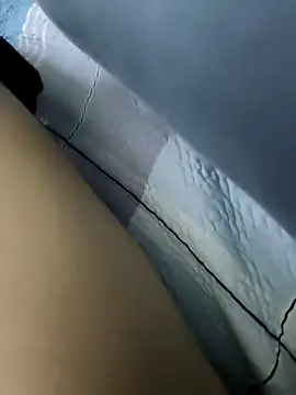 Lili 2love online show from December 2025 01:05:02 PM