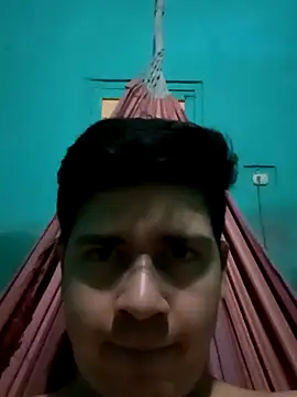 Travieso loco9 online show from October 2025 08:42:01 PM