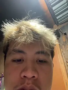 Snapshot of ur_fucking_rolly chatting on March 2026 02:43:01 PM ur fucking rolly online show from March 2026 02:43:01 PM
