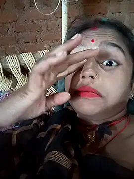 Snapshot of Cuty_kanchna chatting on November 2025 06:14:01 AM Cuty kanchna online show from November 2025 06:14:01 AM