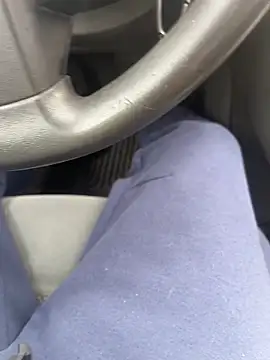 ayrtonmen online show from October 2025 01:58:01 PM