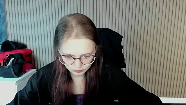 shy elina01 online show from October 2025 10:34:02 AM