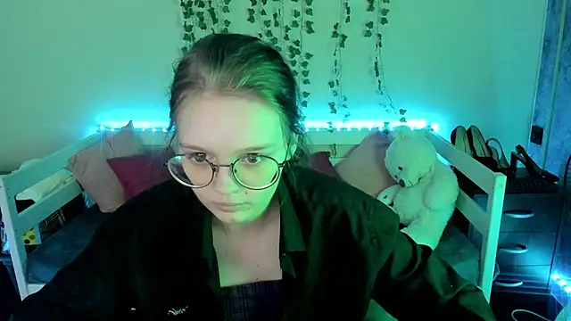 shy elina01 online show from October 2025 10:36:01 AM