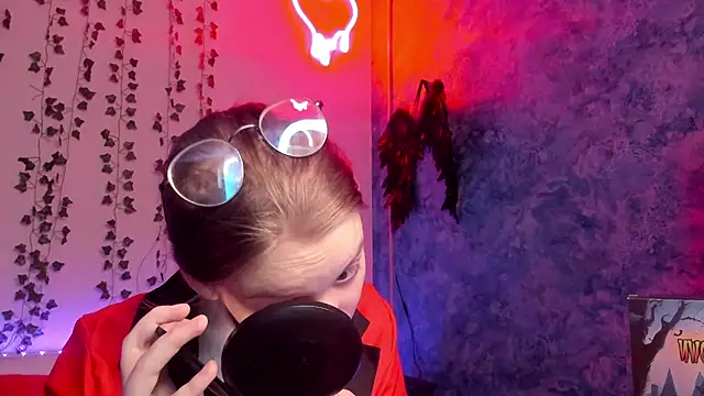 shy elina01 online show from October 2025 10:41:01 AM