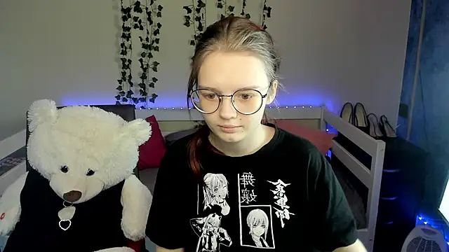 shy elina01 online show from November 2025 10:37:02 AM