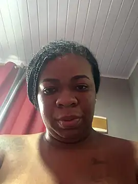 Snapshot of Priihmedeiros chatting on October 2025 11:53:02 AM Priihmedeiros online show from October 2025 11:53:02 AM