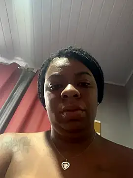 Snapshot of Priihmedeiros chatting on October 2025 09:54:02 AM Priihmedeiros online show from October 2025 09:54:02 AM