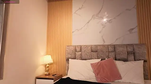 angel  kiss online show from May 2026 12:02:02 PM