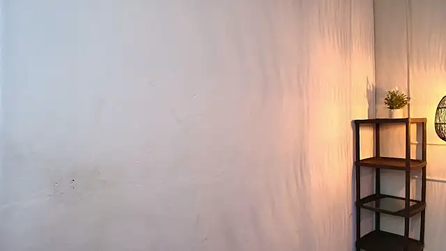 Snapshot of Nikki_Vesper chatting on November 2025 12:05:02 PM Nikki Vesper online show from November 2025 12:05:02 PM