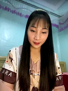 Snapshot of banlinh004 chatting on October 2025 02:40:01 PM banlinh004 online show from October 2025 02:40:01 PM
