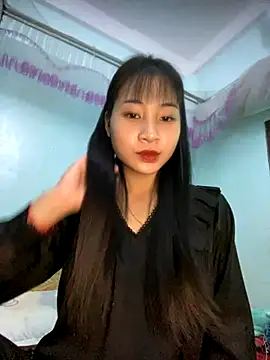 Snapshot of banlinh004 chatting on November 2025 05:19:02 AM banlinh004 online show from November 2025 05:19:02 AM