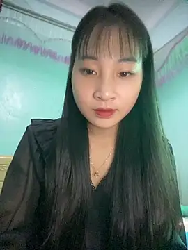 Snapshot of banlinh004 chatting on November 2025 05:57:01 AM banlinh004 online show from November 2025 05:57:01 AM