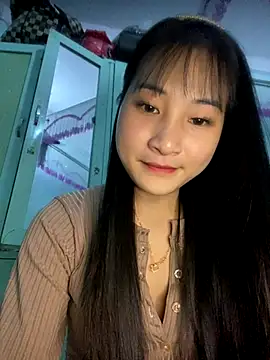 Snapshot of banlinh004 chatting on November 2025 07:41:02 AM banlinh004 online show from November 2025 07:41:02 AM