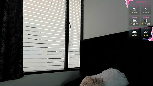 ValeStone online show from January 2026 10:04:01 PM