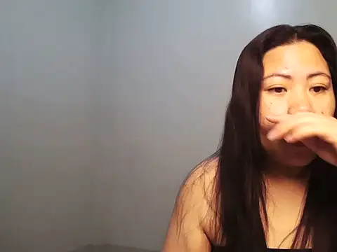 Snapshot of TeaseNPlease_13 chatting on March 2026 03:50:01 PM TeaseNPlease 13 online show from March 2026 03:50:01 PM