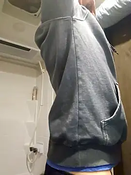 mcxxx87 online show from October 2025 05:30:01 AM