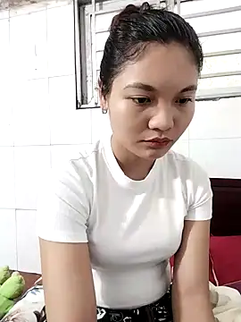 Snapshot of Mit-thi123 chatting on November 2025 06:14:01 AM Mit-thi123 online show from November 2025 06:14:01 AM