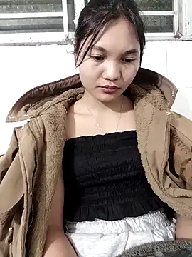 Snapshot of Mit-thi123 chatting on November 2025 03:56:02 PM Mit-thi123 online show from November 2025 03:56:02 PM