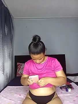 Sultrytits6 online show from November 2025 07:02:02 PM