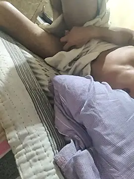 sunny5092 online show from October 2025 05:35:02 PM