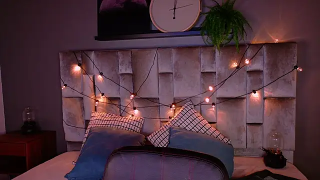 LiamThunder05  online show from November 2025 03:37:02 AM