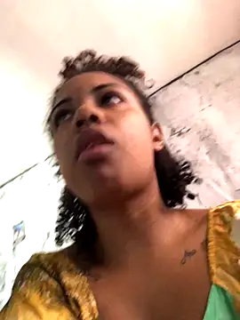 Lorennapires online show from October 2025 12:39:01 PM