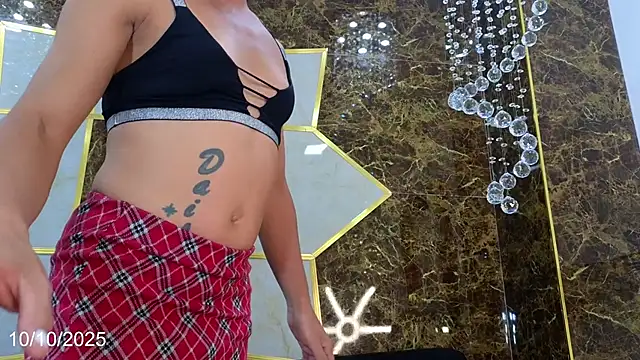 Snapshot of carladirtyhot chatting on October 2025 07:57:02 PM carladirtyhot online show from October 2025 07:57:02 PM