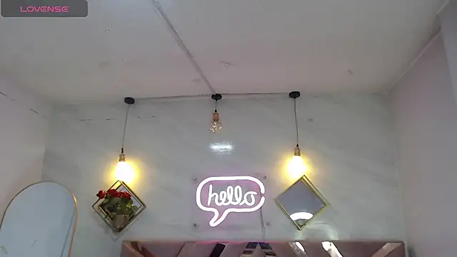 Snapshot of Dayan_v_ chatting on November 2025 08:19:02 PM Dayan v online show from November 2025 08:19:02 PM