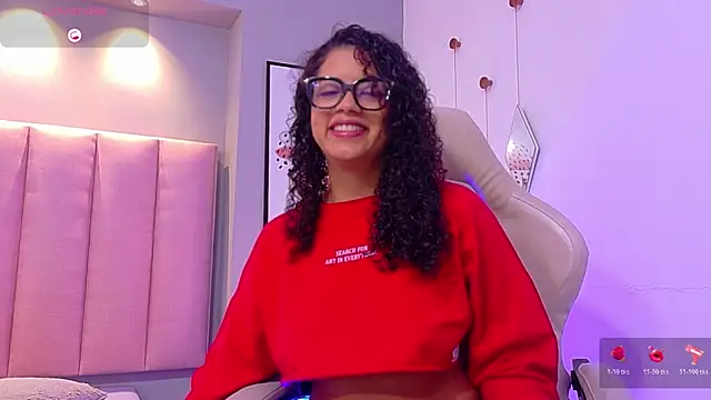 CamilaLevy online show from November 2025 12:38:01 PM