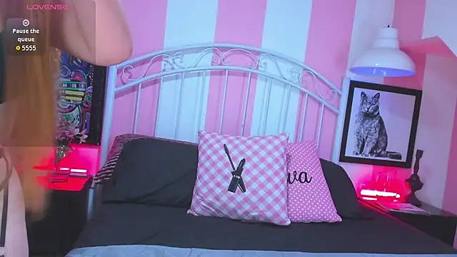 Snapshot of CameronRey_ chatting on October 2025 04:20:02 AM CameronRey online show from October 2025 04:20:02 AM