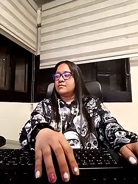 Snapshot of Xander_Taylor_ chatting on October 2025 06:11:02 AM Xander Taylor online show from October 2025 06:11:02 AM