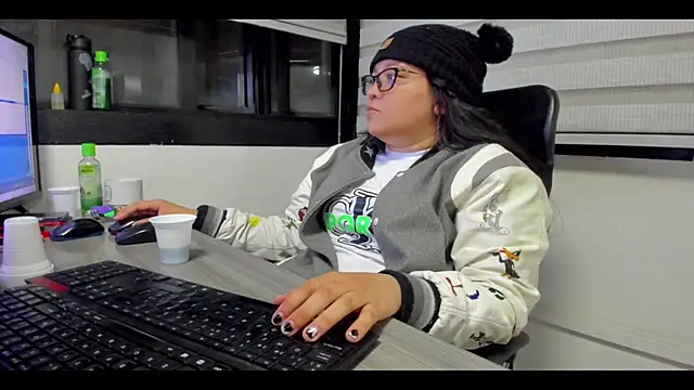 Snapshot of Xander_Taylor_ chatting on October 2025 05:20:02 AM Xander Taylor online show from October 2025 05:20:02 AM