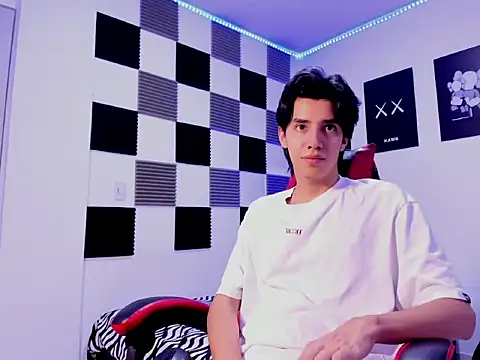 jeycobb online show from October 2025 11:55:02 AM