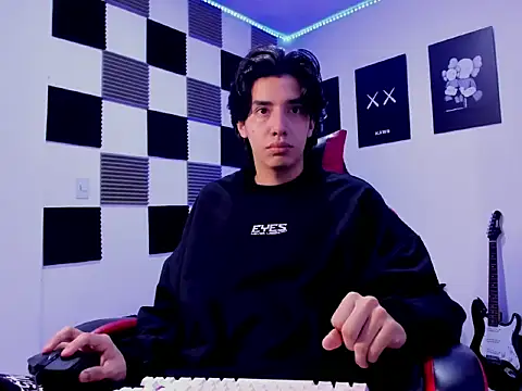 jeycobb online show from December 2025 12:12:02 PM