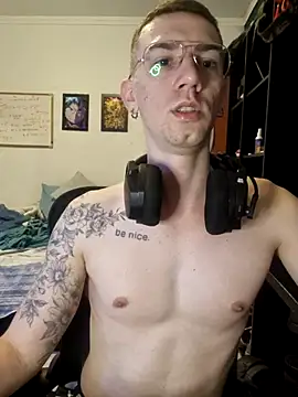 Snapshot of SweetGoodBoy22 chatting on November 2025 11:16:02 PM SweetGoodBoy22 online show from November 2025 11:16:02 PM