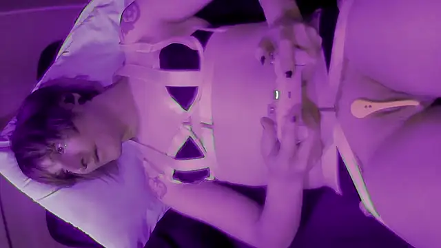 Moonless Joy online show from October 2025 11:31:01 PM