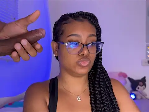 Hotvibes xx online show from November 2025 01:33:01 AM