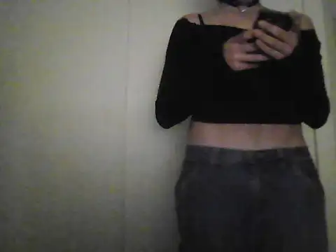 Snapshot of Sunny_Pebble chatting on October 2025 03:59:01 AM Sunny Pebble online show from October 2025 03:59:01 AM