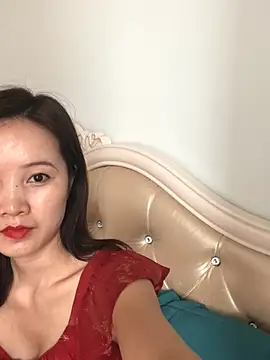 Snapshot of Mile-m chatting on June 2026 04:59:02 AM Mile-m online show from June 2026 04:59:02 AM